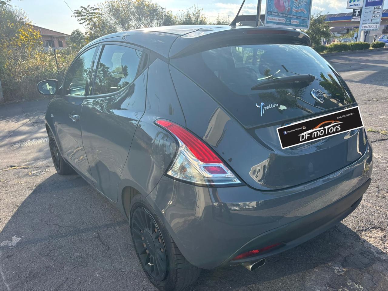 Lancia Ypsilon -2015