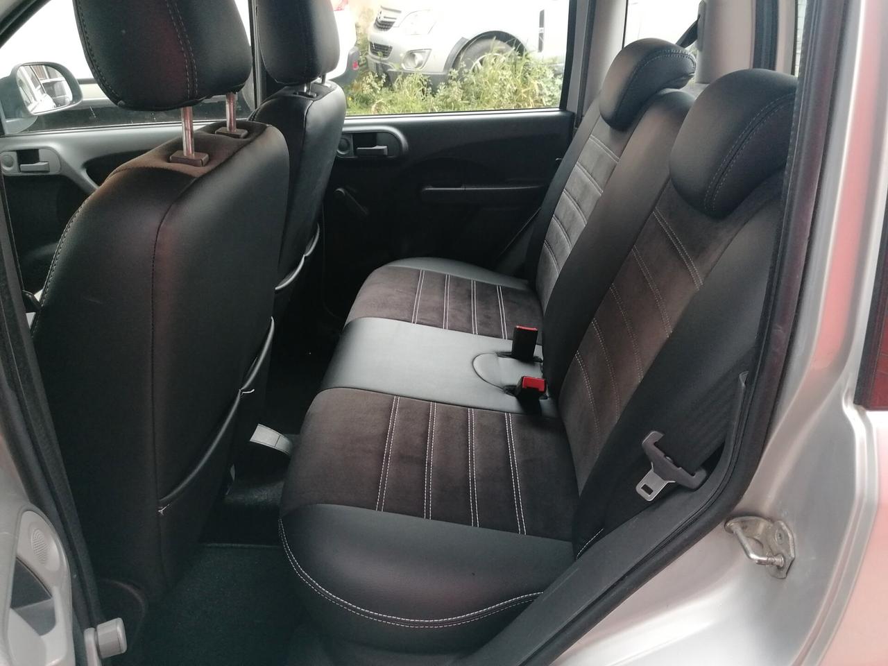 Fiat Panda 1.2 Dynamic 2011(interni unici)