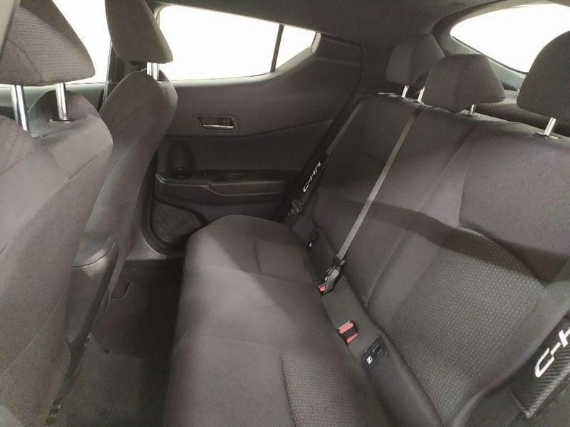 Toyota C-HR 1.2t Active 2wd