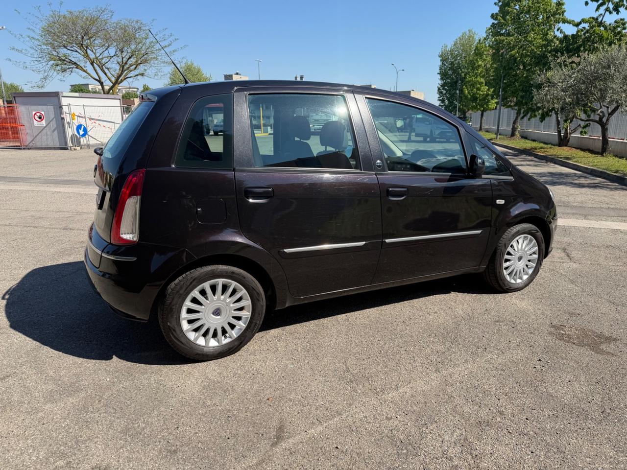 Lancia MUSA 1.4 8V Ecochic (GPL)