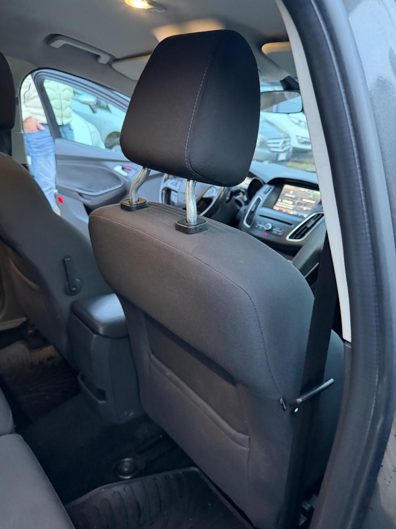 Ford FOCUS 1.6 120 CV TITANIUM KMCERT NAVI UNICOPR