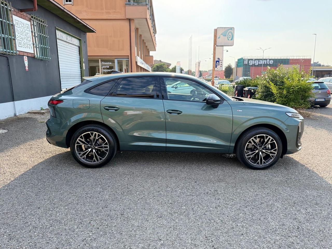 Audi Q3 S Line Edition 2.0 TDI #11760
