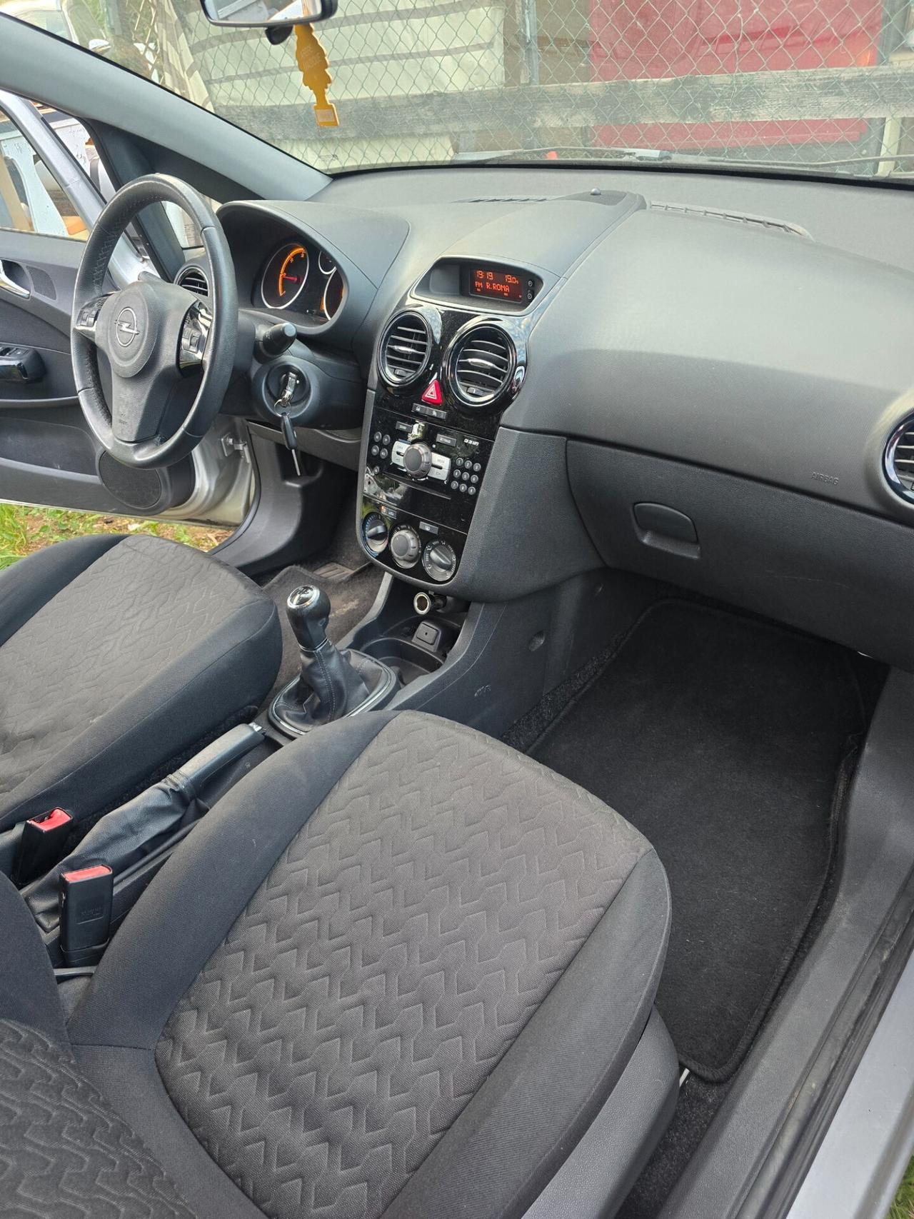 Opel Corsa 1.3 CDTI 75CV F.AP. 5 porte Edition PERFETTA