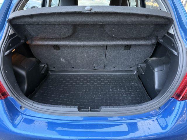 TOYOTA Yaris 1.5 Hybrid 5 porte Cool AUTOMATICA NEOPATENTATO