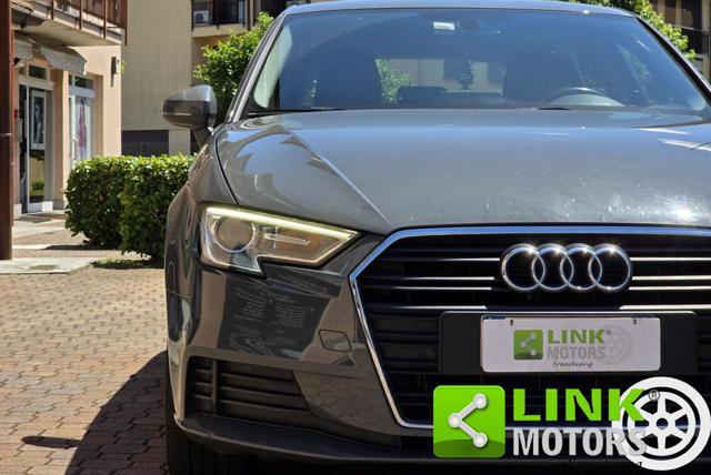 AUDI A3 1.6 TDI 116 CV S Tronic Business