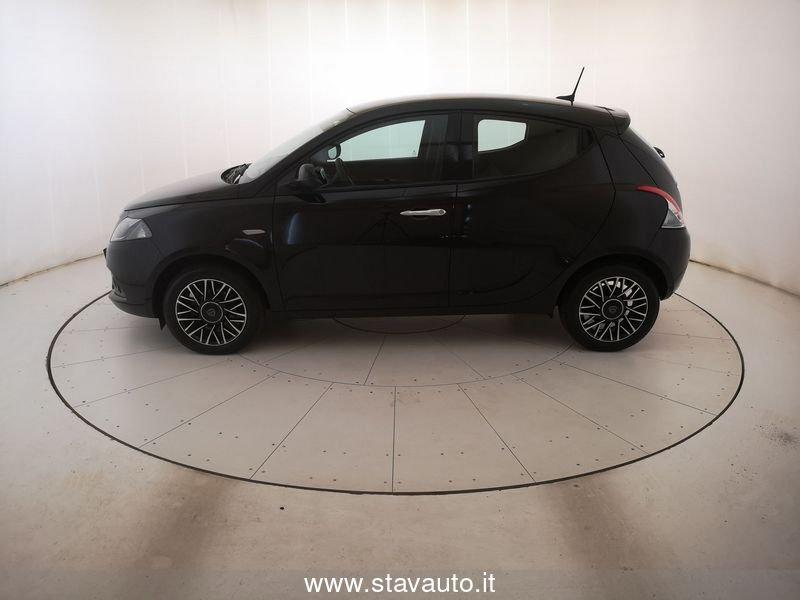 Lancia Ypsilon MY24 1.0 PLA