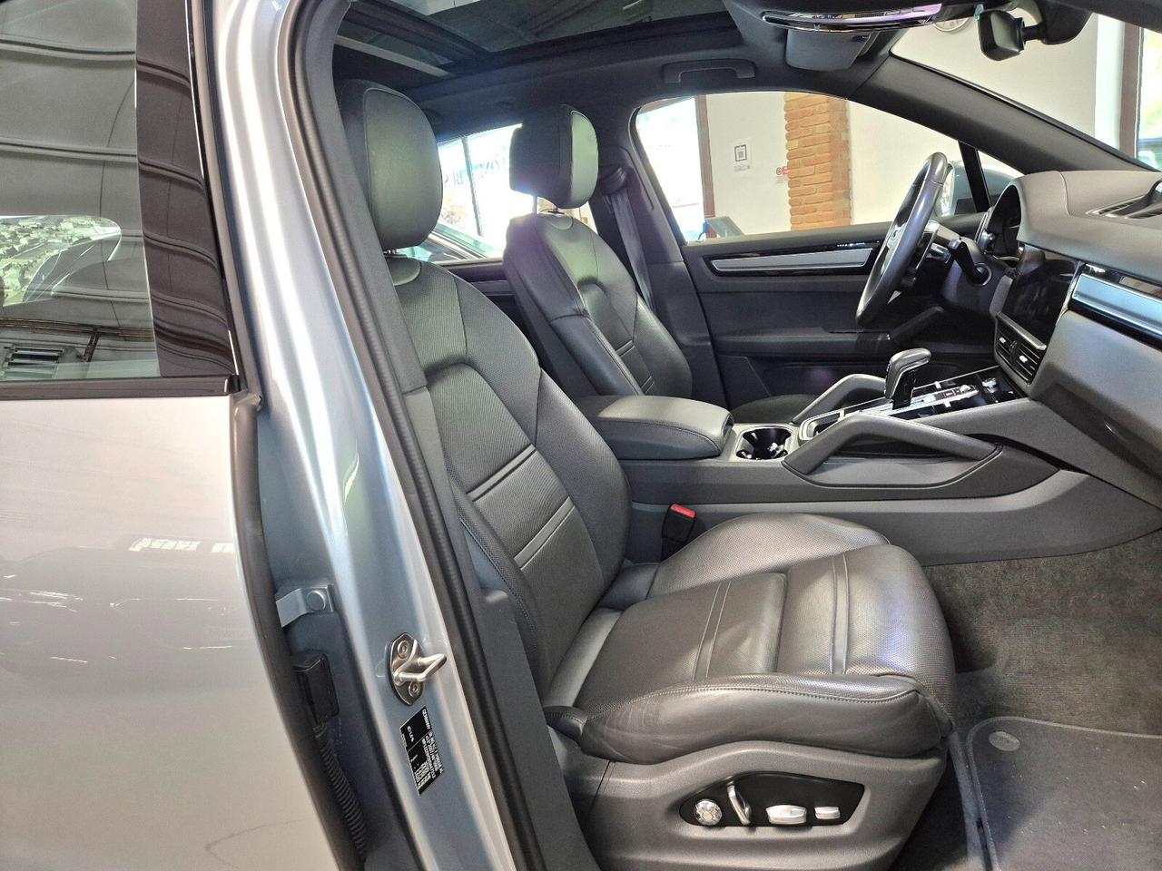 Porsche Cayenne 3.0 V6 E-Hybrid