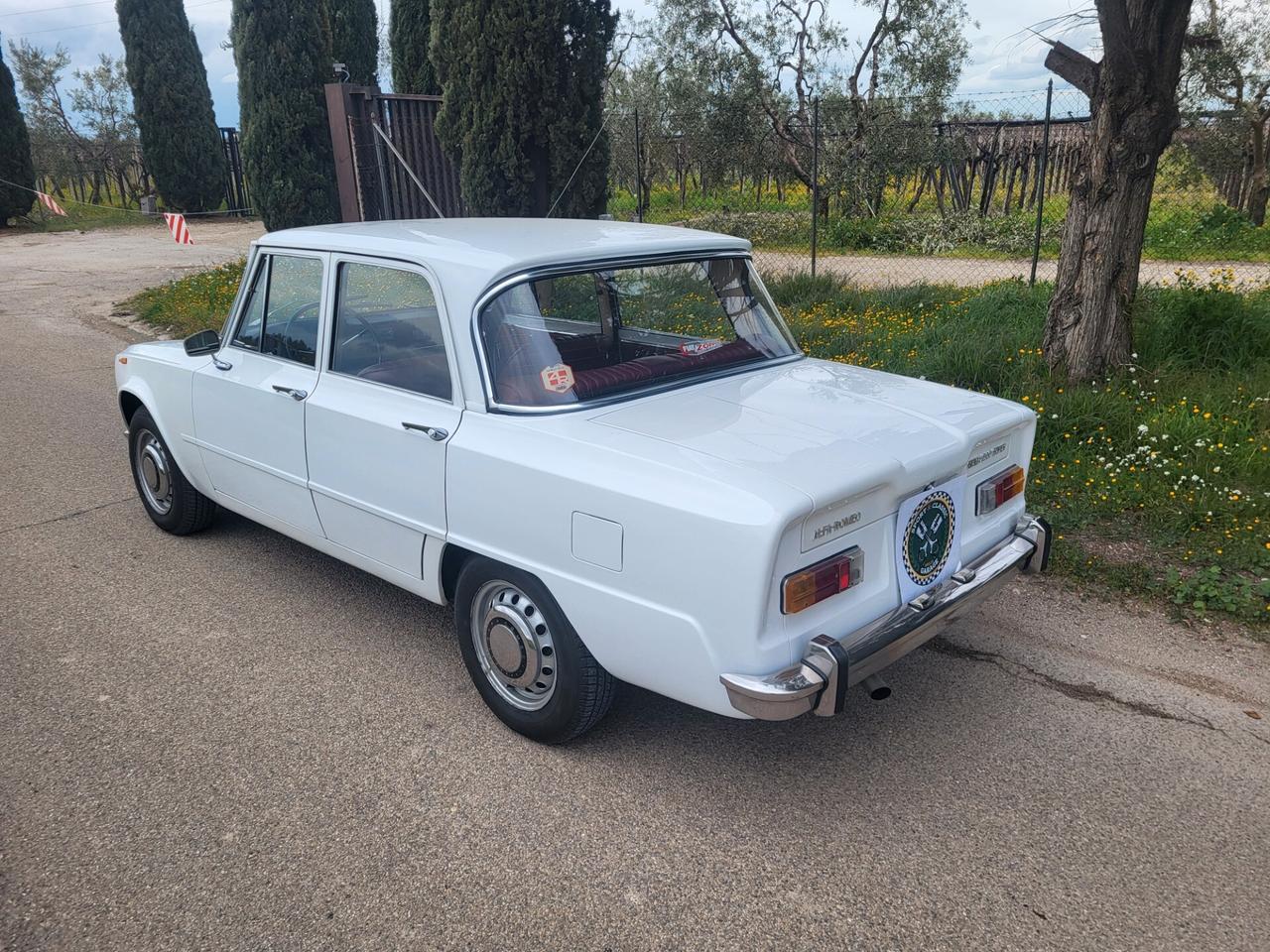 Alfa Romeo Spider Alfa Romeo Giulia 1300 Super 1972