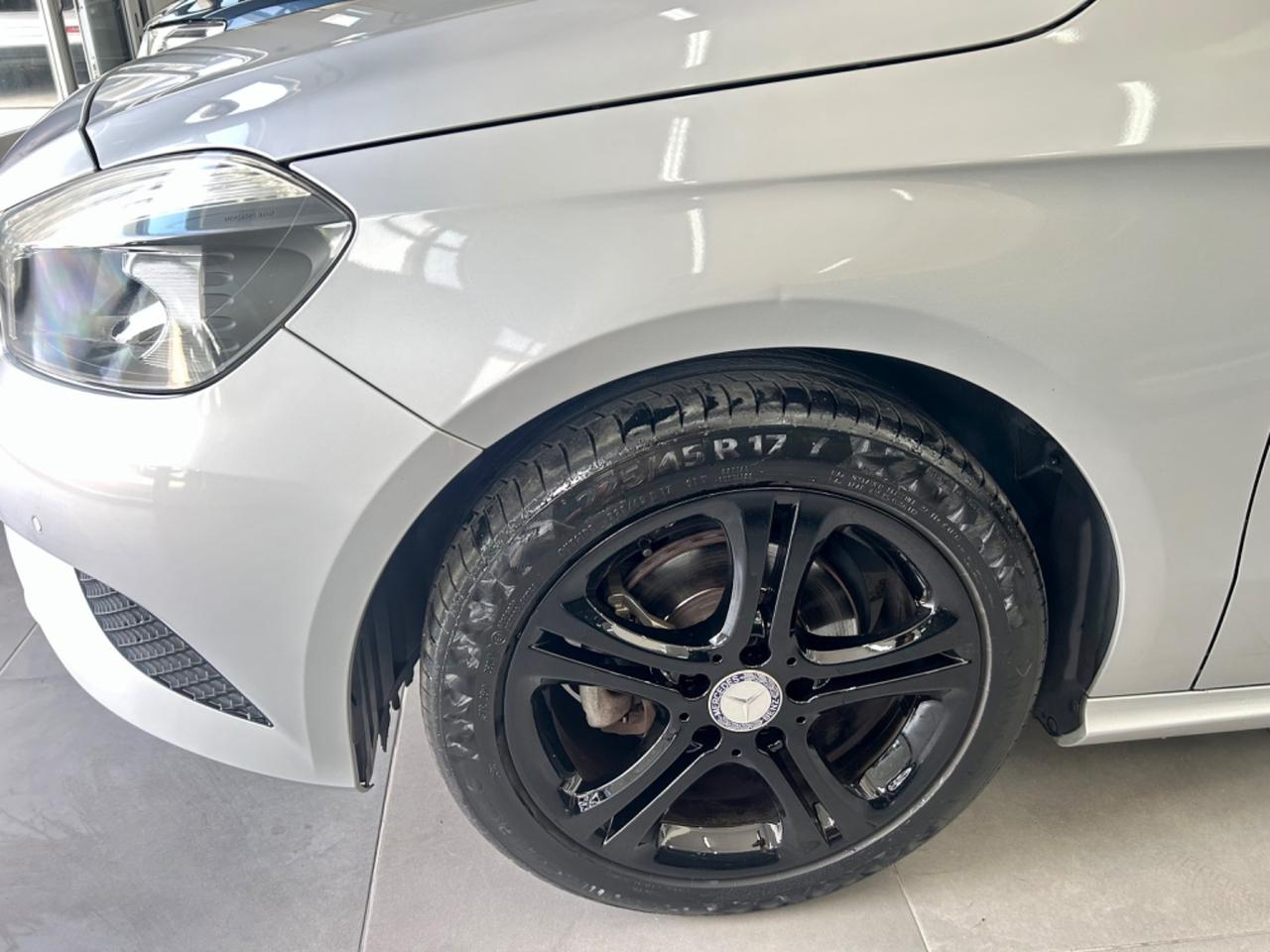 Mercedes CLASSE A 180 d Sport FINANZIABILE