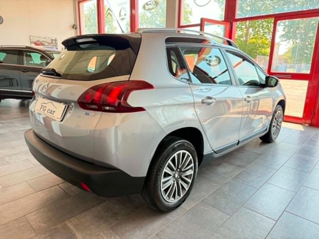 Peugeot 2008 1.2 PureTech 82cv Access NEOPATENTATI