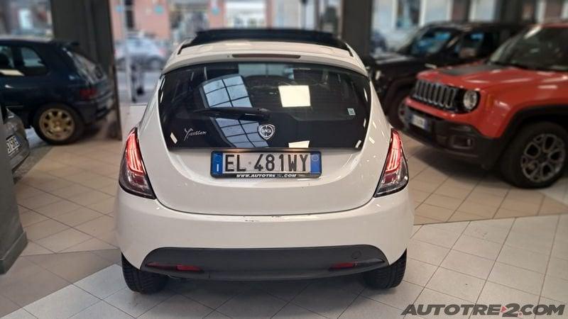 Lancia Ypsilon Ypsilon 1.2 69 CV 5 porte S&S Platinum