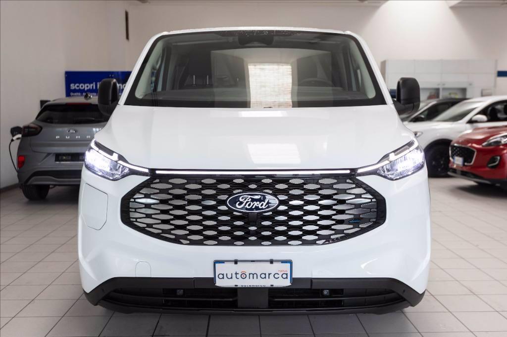 FORD e Transit custom V710 320 64kWh 136cv Trend L1H1 del 2025
