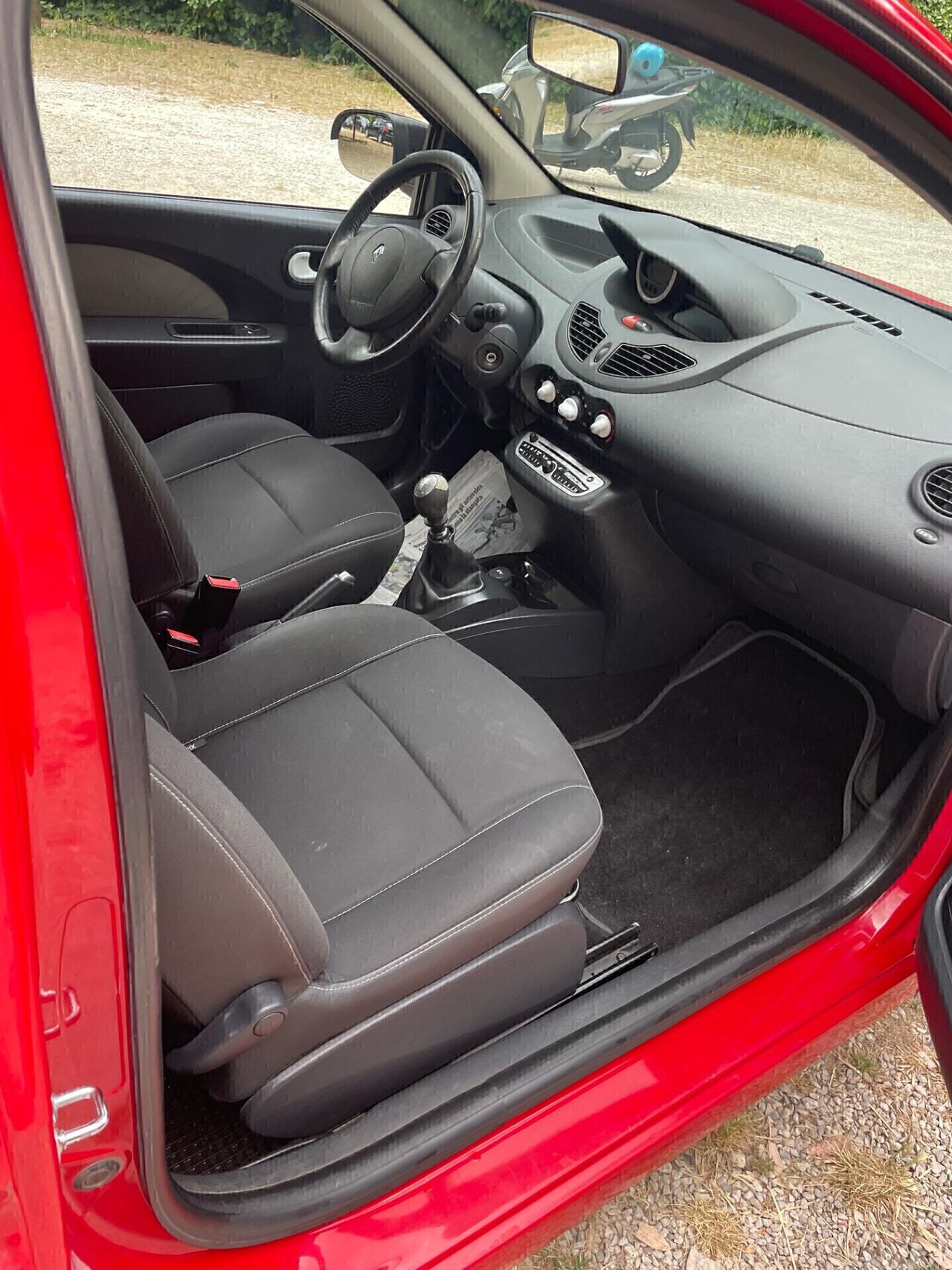 Renault Twingo 1.2 16V Wave