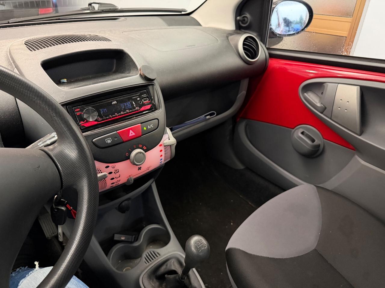 Peugeot 1.0 68CV 5p. Allure O.k. neopatentati