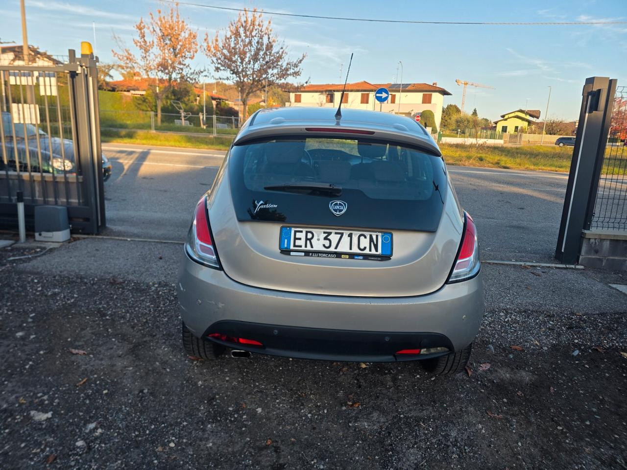 Lancia Ypsilon 1.2 69 CV 5 porte GPL Ecochic Gold
