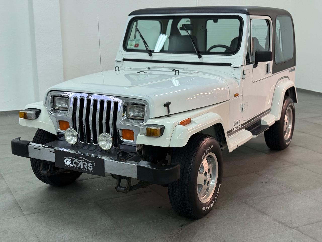 Jeep Wrangler 2.5 Laredo 130000km