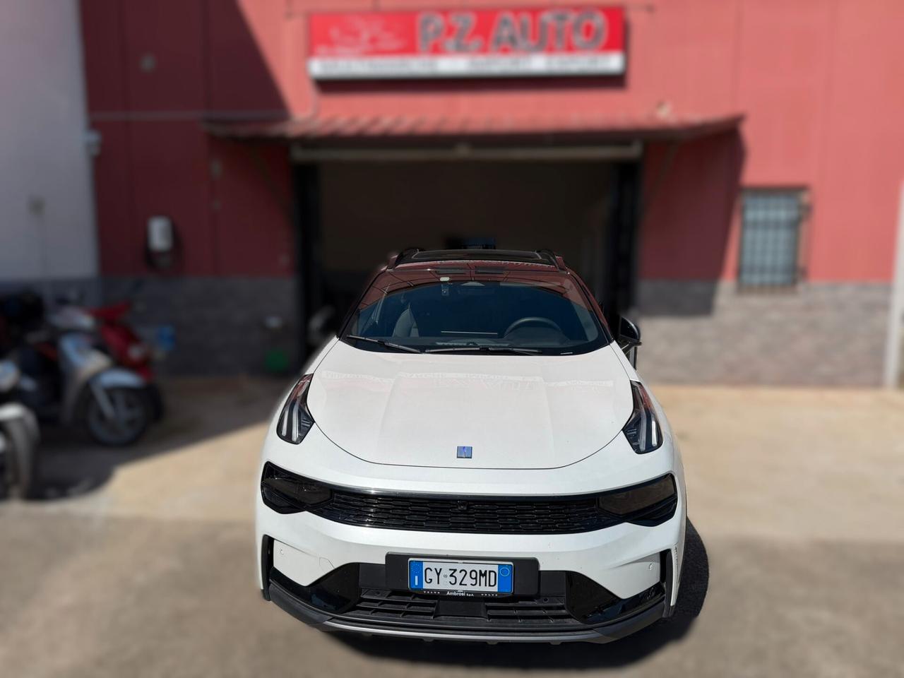 Lynk&co 01 PHEV More 2025 UNIPRO FULL!!!