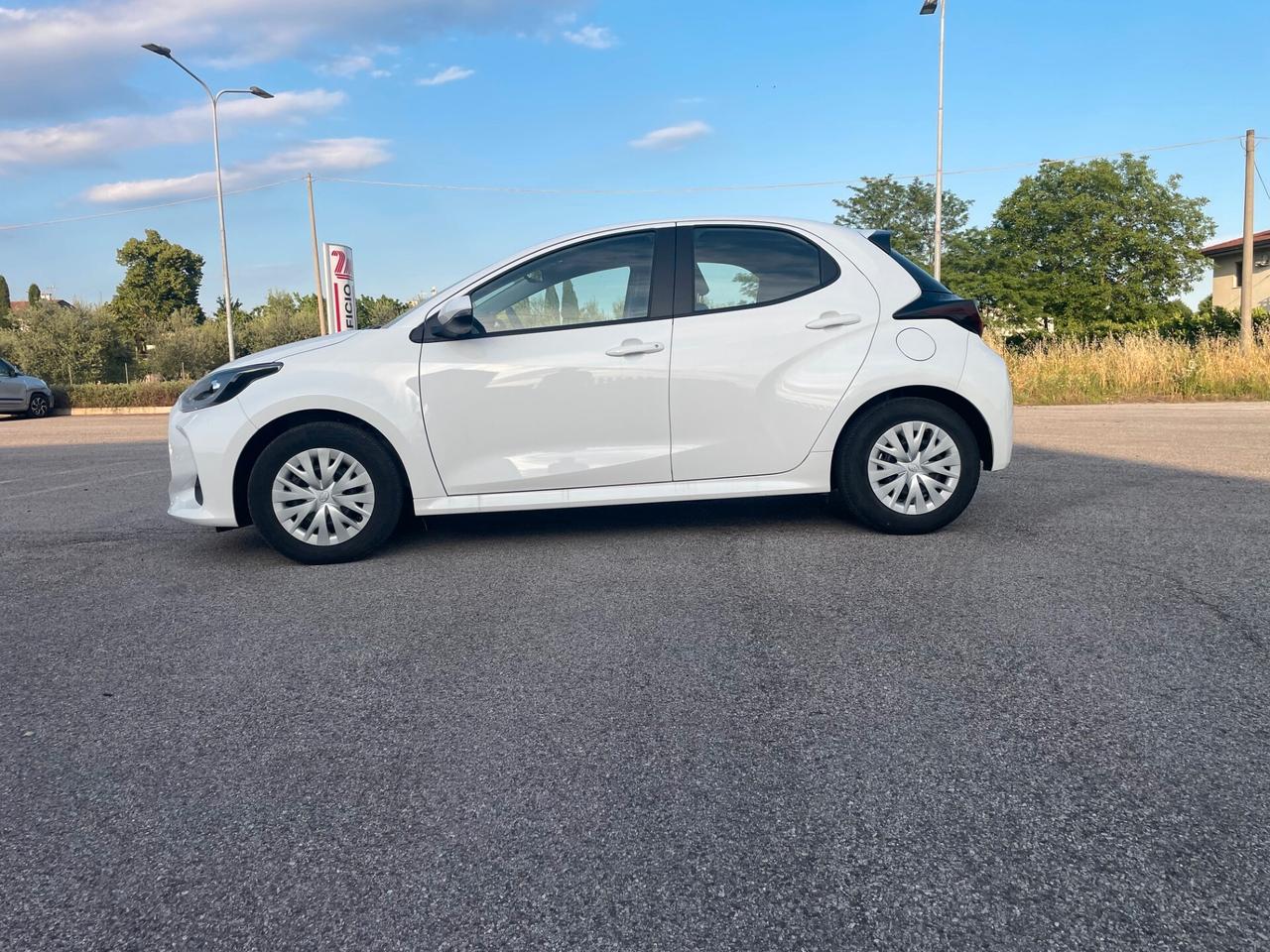 Toyota Yaris 1.5 Hybrid 5 porte Active