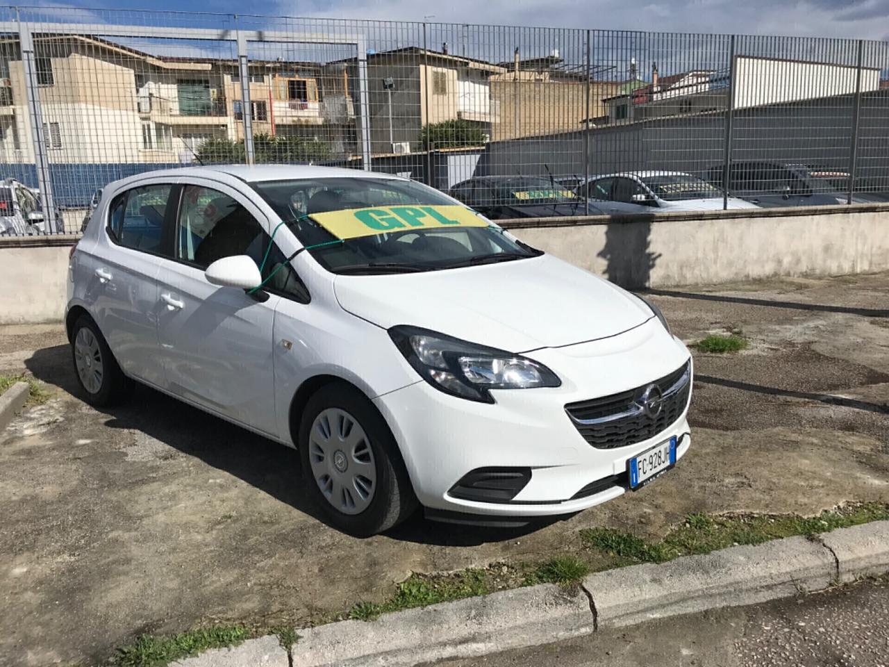 Opel Corsa 1.4 90CV GPL Tech 5 porte B-Color