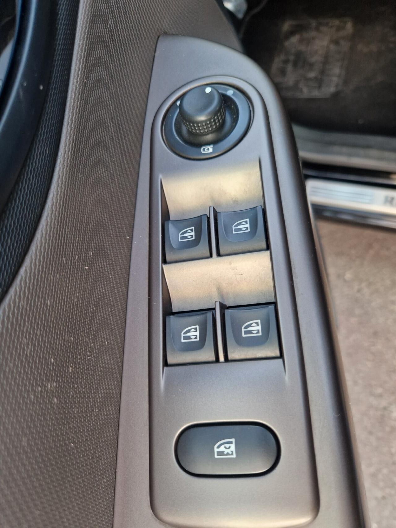 Renault Captur dCi 8V 110 CV Start&Stop Energy Hypnotic