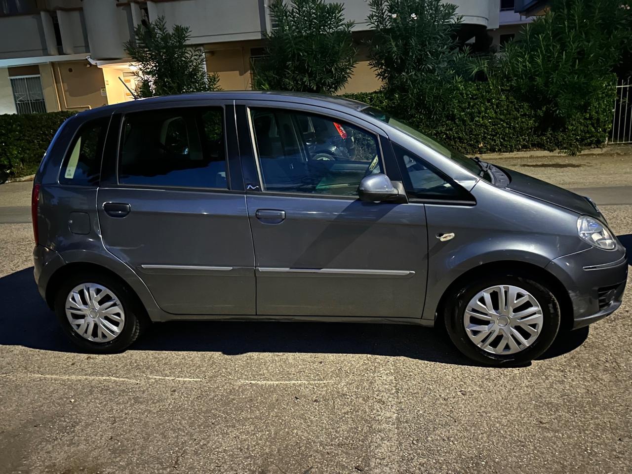 Lancia MUSA 1.4 benzina/GPL 2010