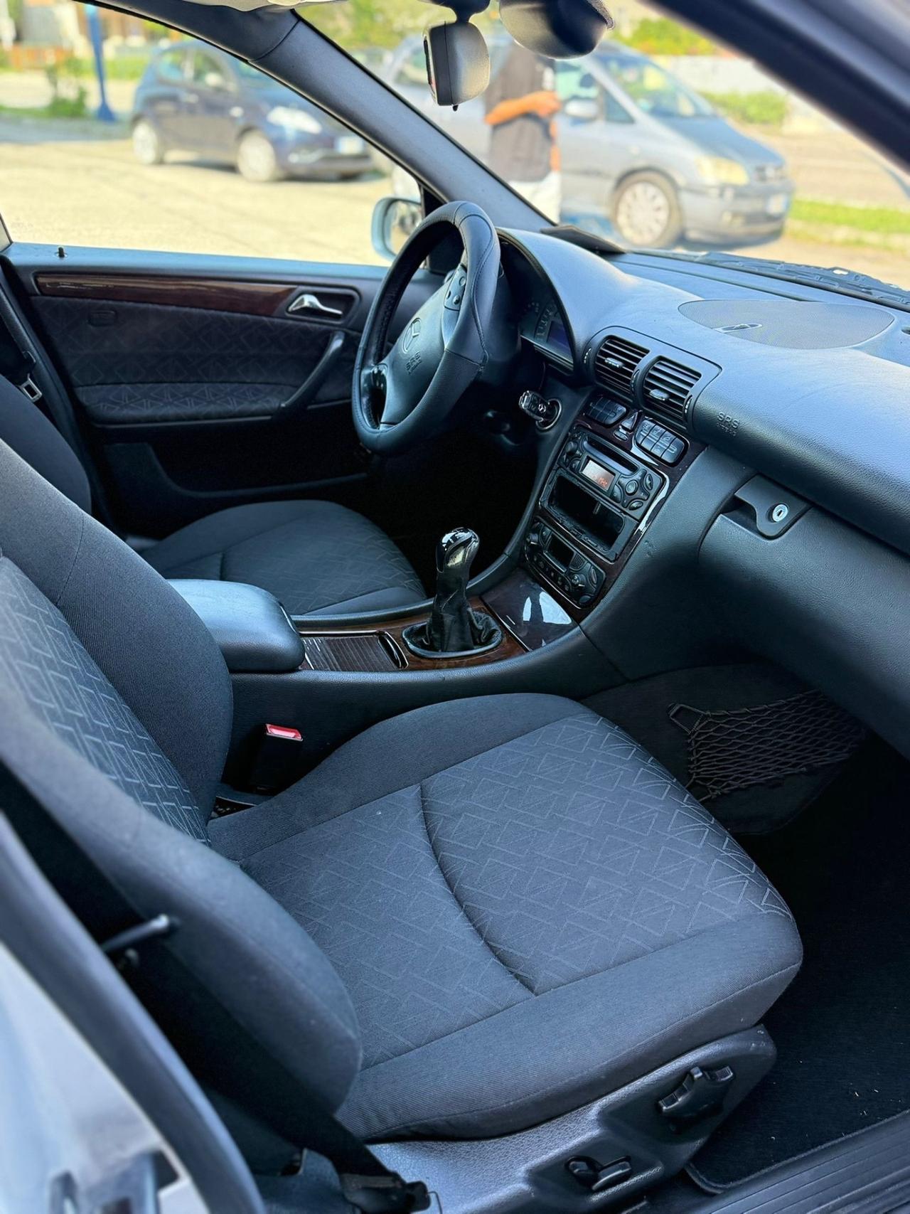 Mercedes-benz C 220 CDI cat Elegance