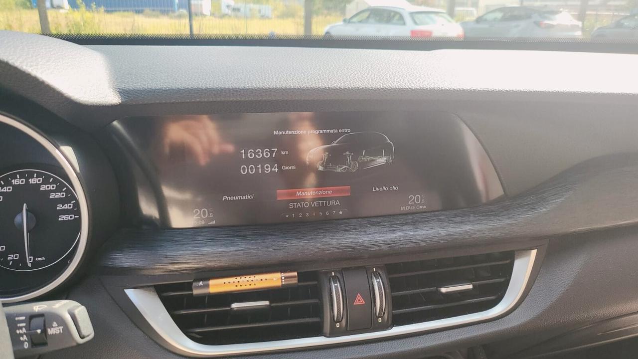Alfa Romeo Stelvio 2.2 Turbodiesel 160 CV AT8 RWD Business