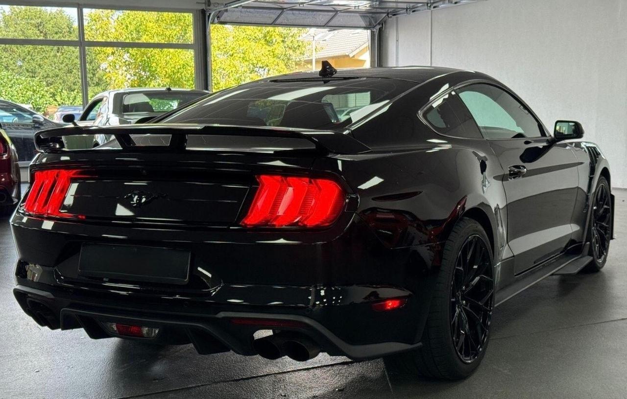 Ford Mustang 2.3 EcoBoost coupe virtual