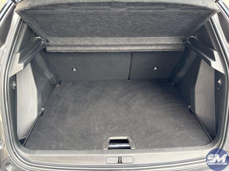 Peugeot 2008 PureTech 100 S&S Allure Pack