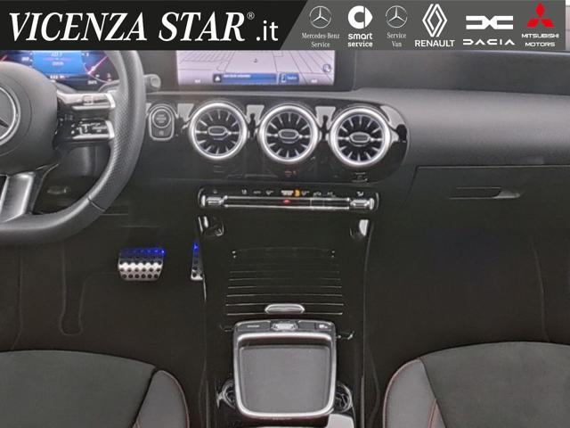 MERCEDES-BENZ CLA 200 d COUPÉ PREMIUM AMG