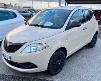 Lancia Ypsilon 1.0 TwinAir 5 porte Ecochic Elefantino