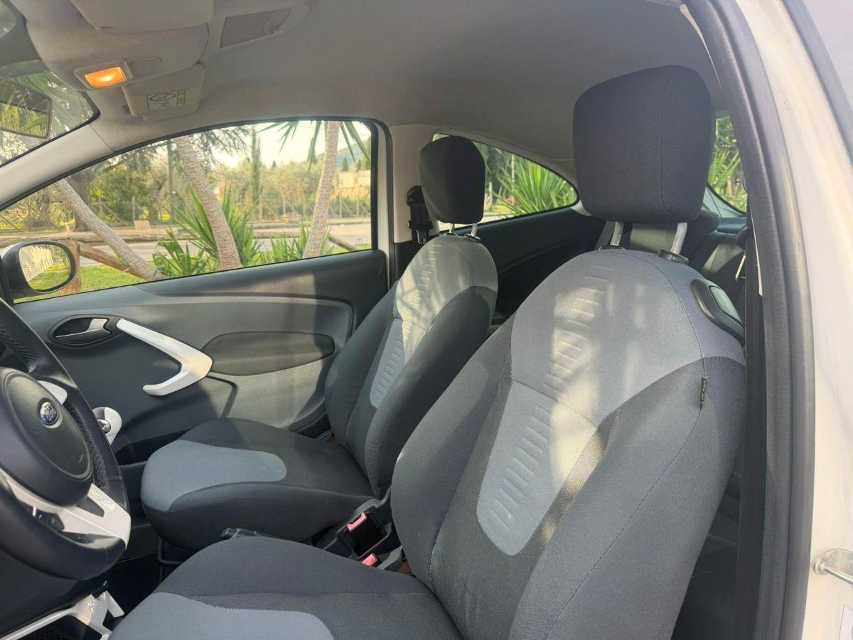 FORD - Ka - 1.2 8V 69CV Titanium