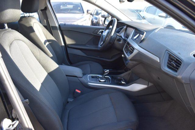 BMW 116 d 5p. Business Advantage