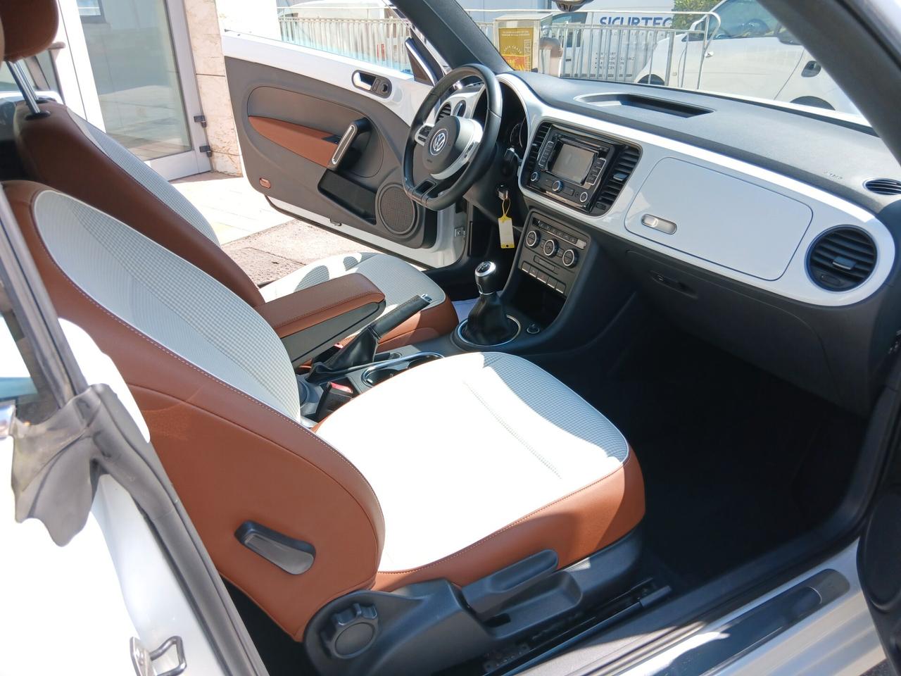Volkswagen Maggiolino Cabrio 1.2 TSI "Cup"