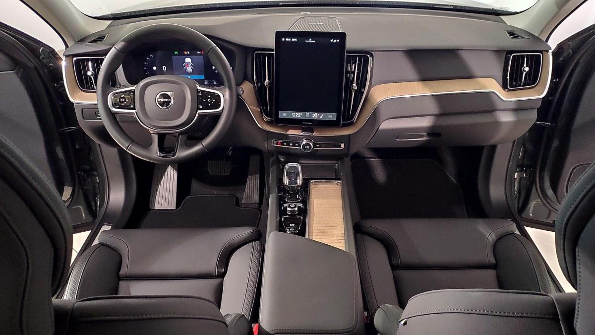 VOLVO Xc60 T6 Plug-In Hybrid Awd Automatico Plus Bright