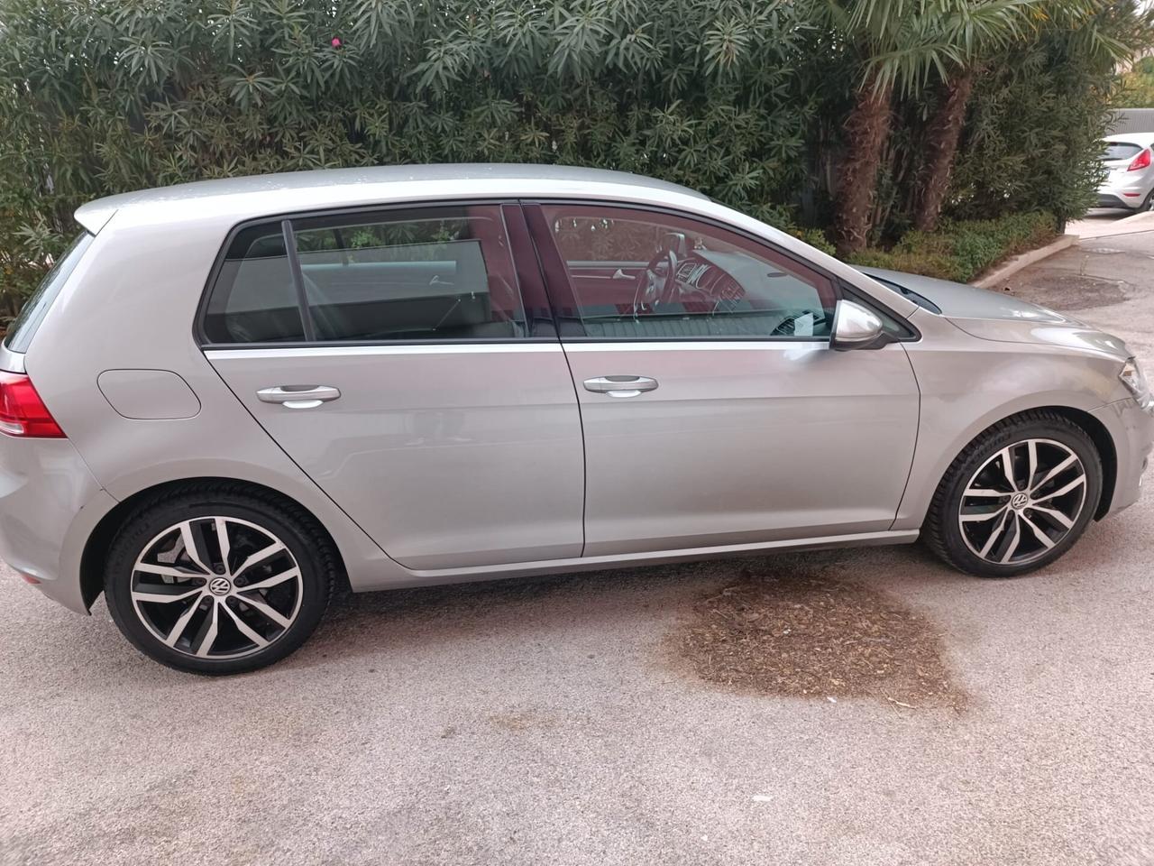 Volkswagen Golf 1.6 TDI DSG 5p. Highline BlueMotion Technology