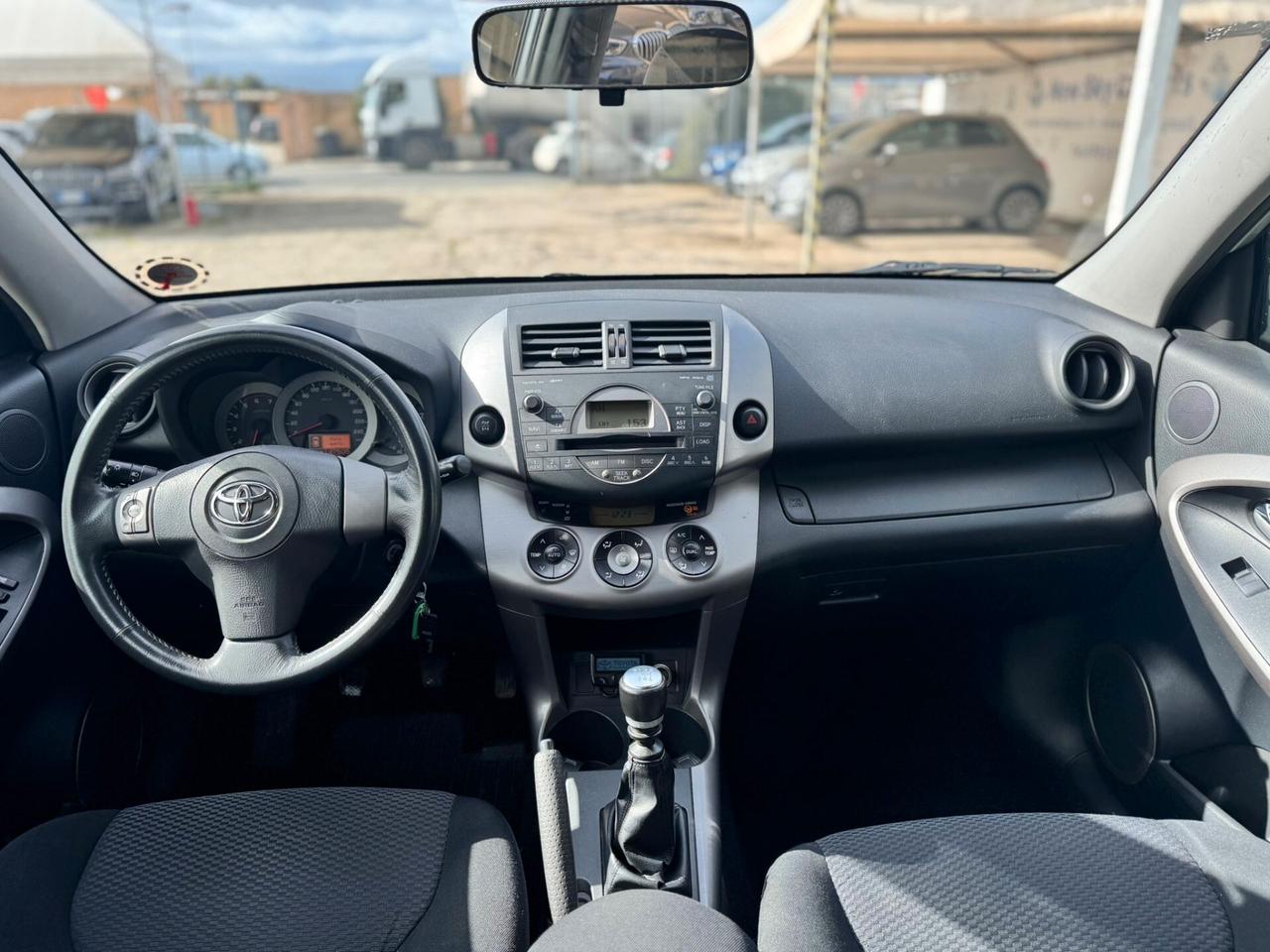 Toyota RAV 4 RAV4 2.2 D-4D 136 CV Sol