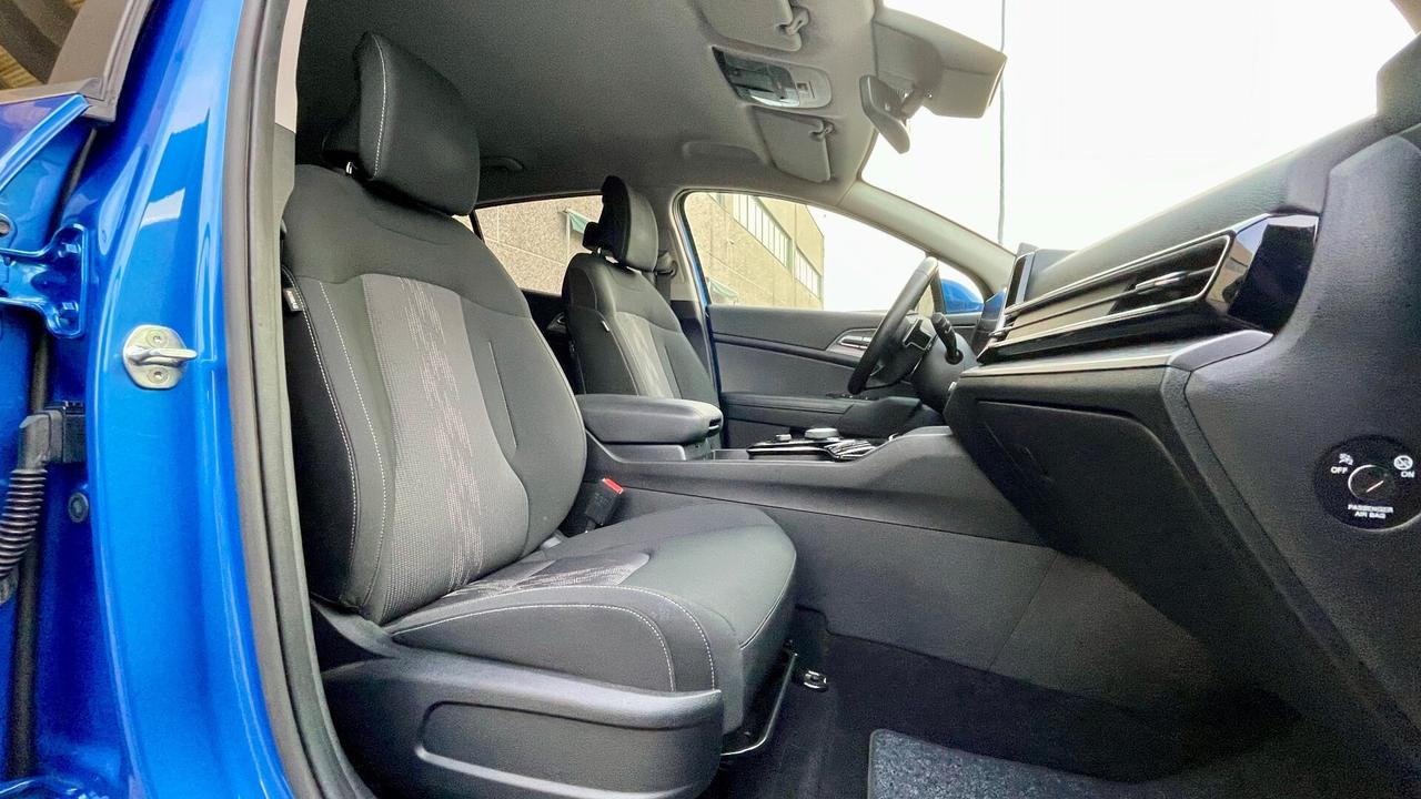 KIA SPORTAGE 1.6 CRDi MHEV STYLE 136CV - FULL LED, VIRTUAL COCKPIT, NEOPATENTATI