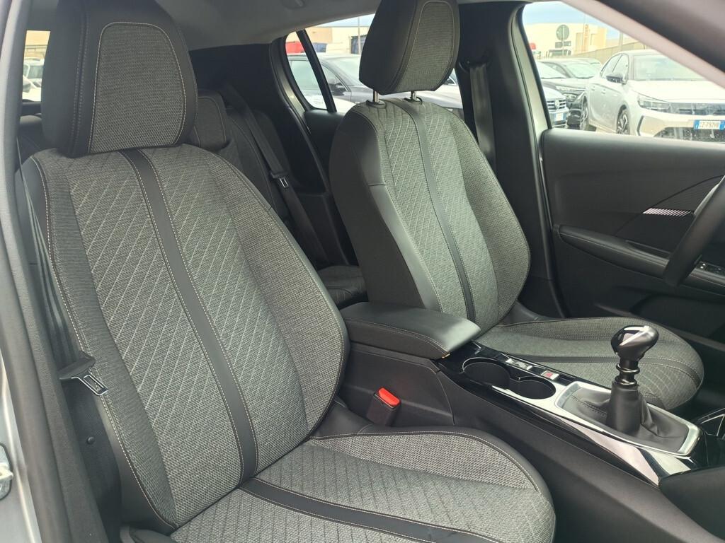 Peugeot 208 1.2 100cv 5 porte Allure