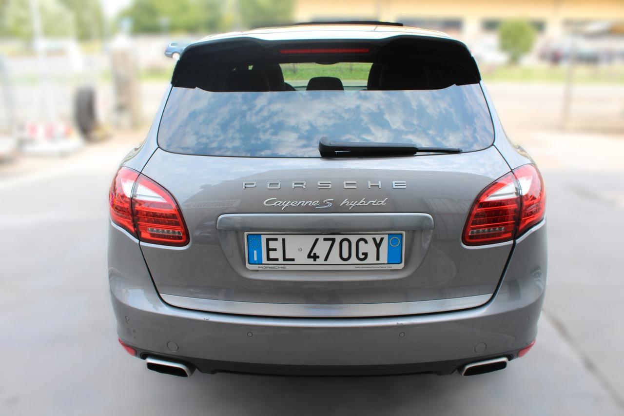 Porsche Cayenne 3.0 S Hybrid MOTORE NUOVO