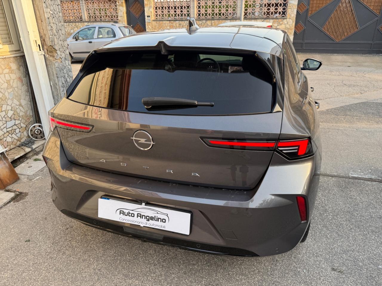 Opel Astra 1.2 Turbo 130 CV Elegance