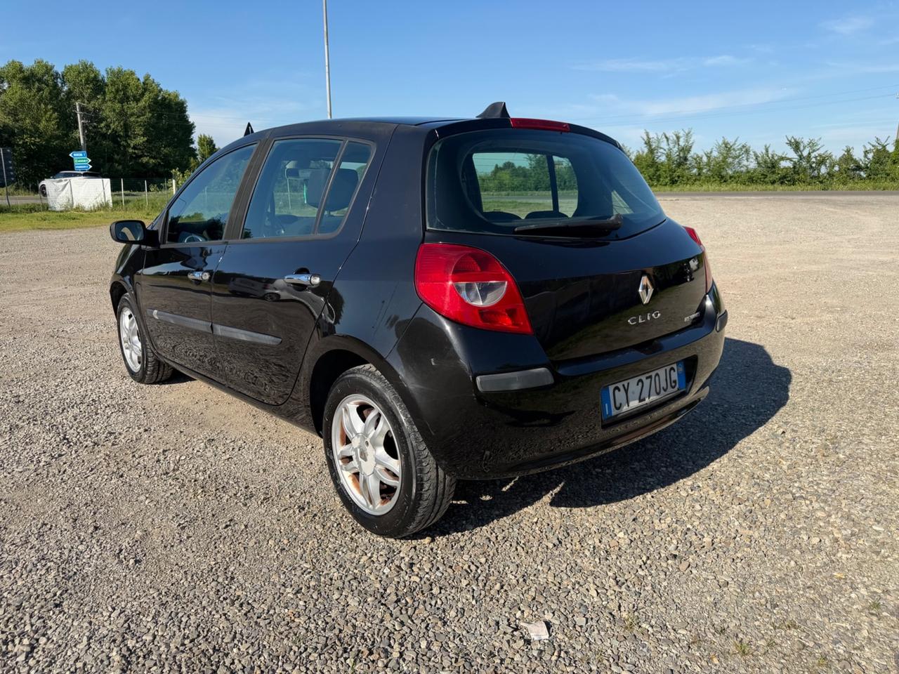 Renault Clio 1.2 16V 5 porte Dynamique