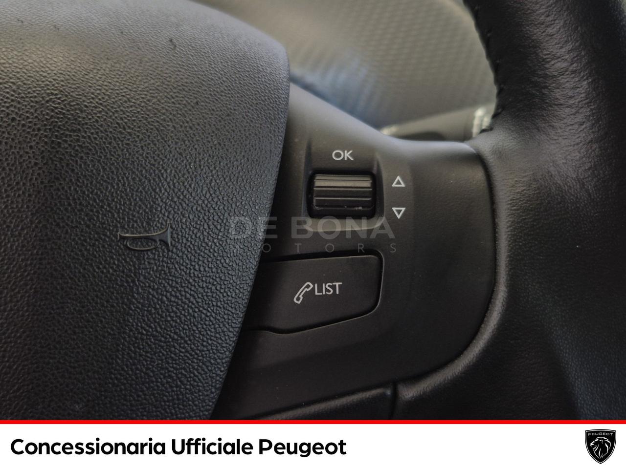 Peugeot 2008 1.2 puretech active s&s 82cv my18