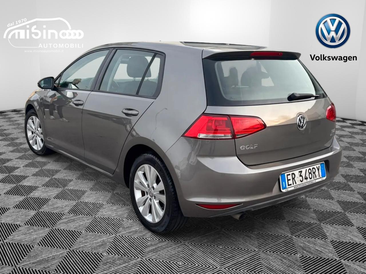 Volkswagen Golf - 2013