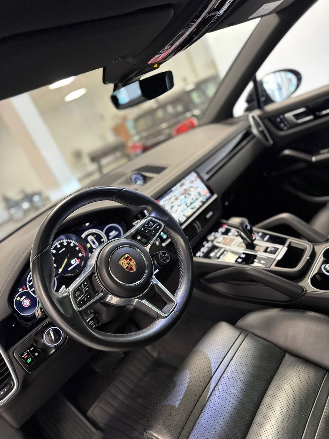 Porsche Cayenne Coupé 3.0 V6 E-Hybrid