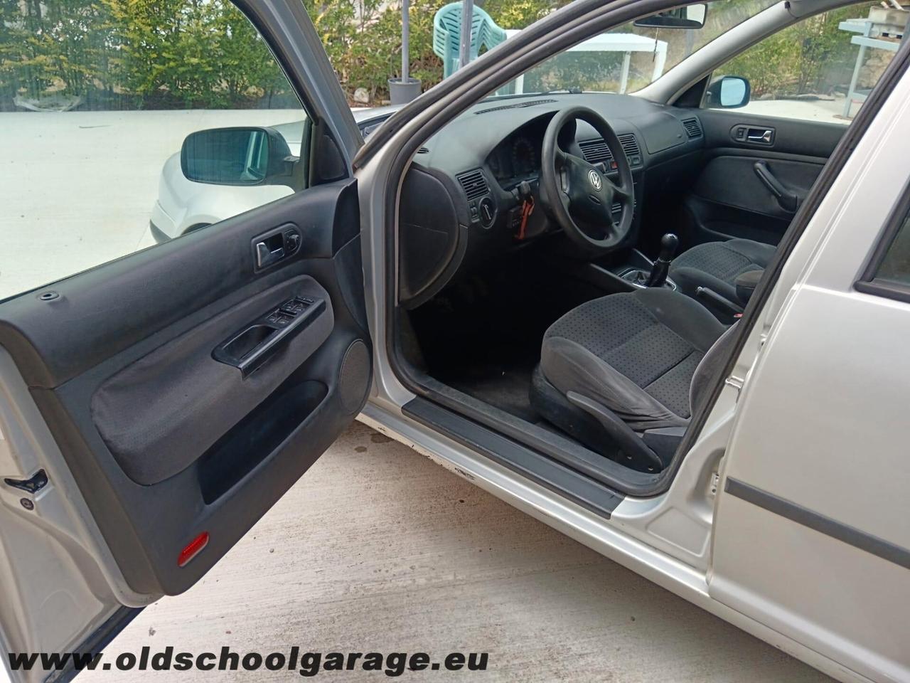 Volkswagen Golf 1.9 TDI/110 CV cat 5p. Comfortline
