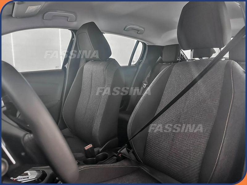 Peugeot 208 208 1.2 hybrid Style 110cv e-dcs 6