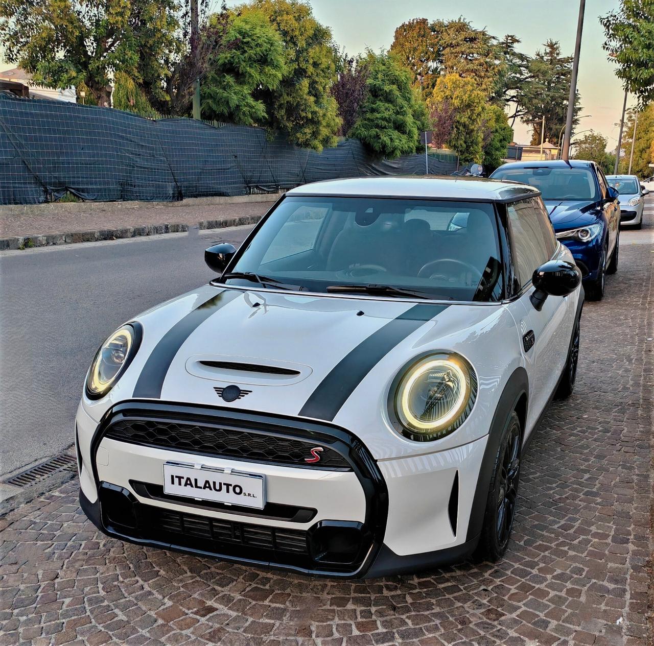 Mini 2.0 Cooper S Essential