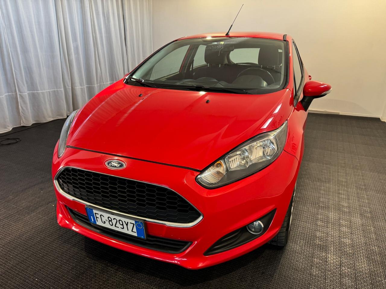 Ford Fiesta 1.4 5 porte Bz.- GPL Business