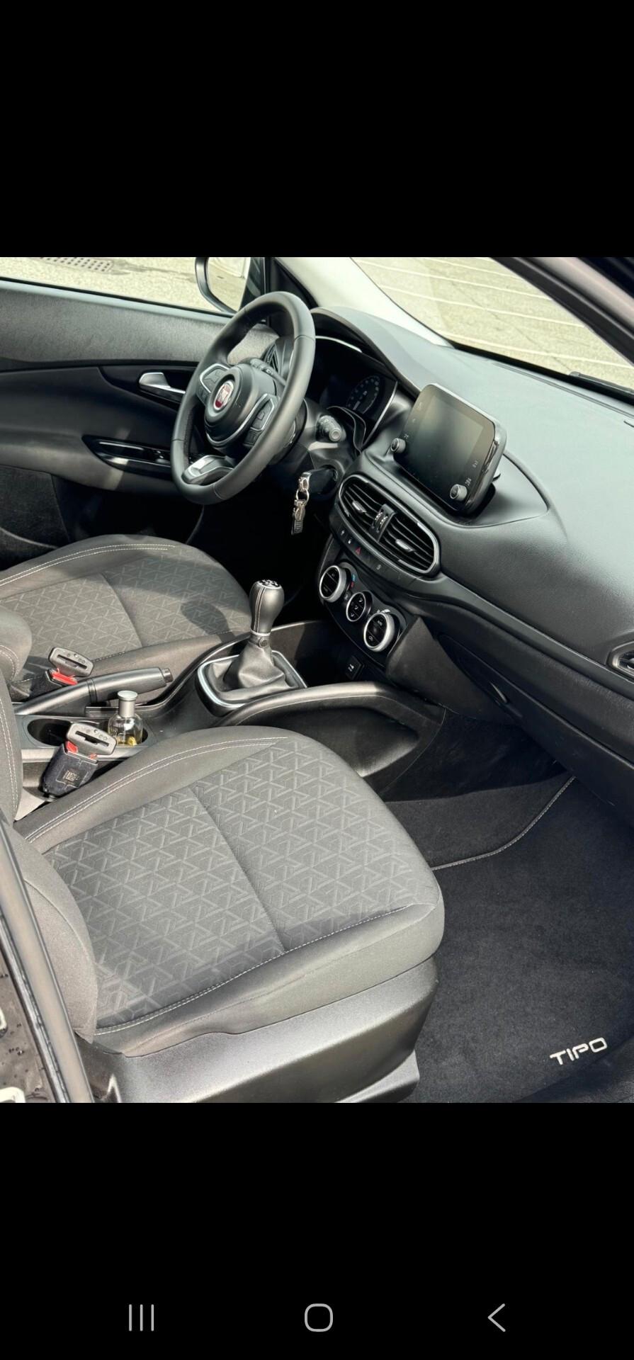 Fiat Tipo 1.0 5 porte City Cross